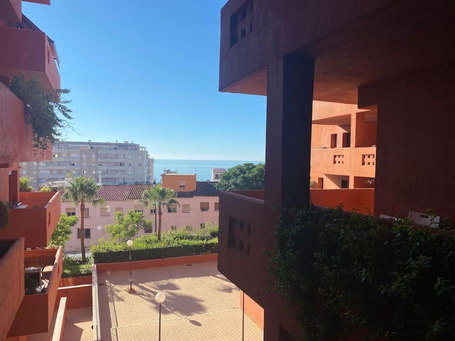Central Estepona 3 Bed Apt With Pool And Parking Εξωτερικό φωτογραφία